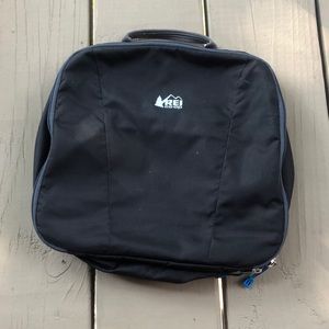 REI Toiletry Case